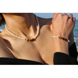 Pulsera de Perla Cultivada y Ojo de Tigre con Cierre en Oro – Hecha a Mano