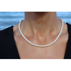 Noa Necklace in 18K Gold and Cultured Pearls