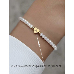 Silver Bracelet with Pearls & Customizable Heart – Elegance with Meaning ✨💖