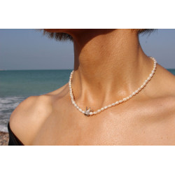 Unique Cultured Pearl Necklace with 18K White Gold Crown | Artisan Jewelry