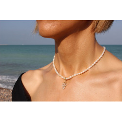 Collar de Perlas Cultivadas con Racimo en Oro de 18K – Hecho a Mano y Exclusivo